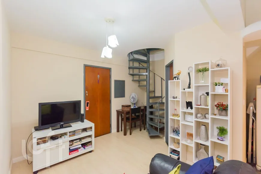 Foto 1 de Apartamento com 1 Quarto à venda, 50m² em Moema, São Paulo