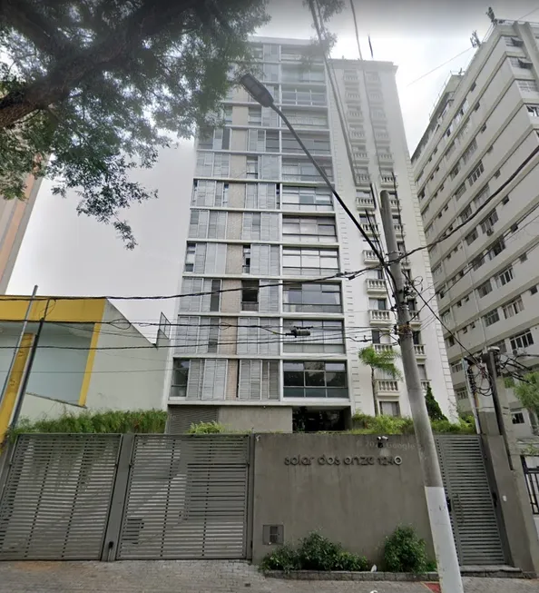 Foto 1 de Apartamento com 3 Quartos à venda, 205m² em Cerqueira César, São Paulo