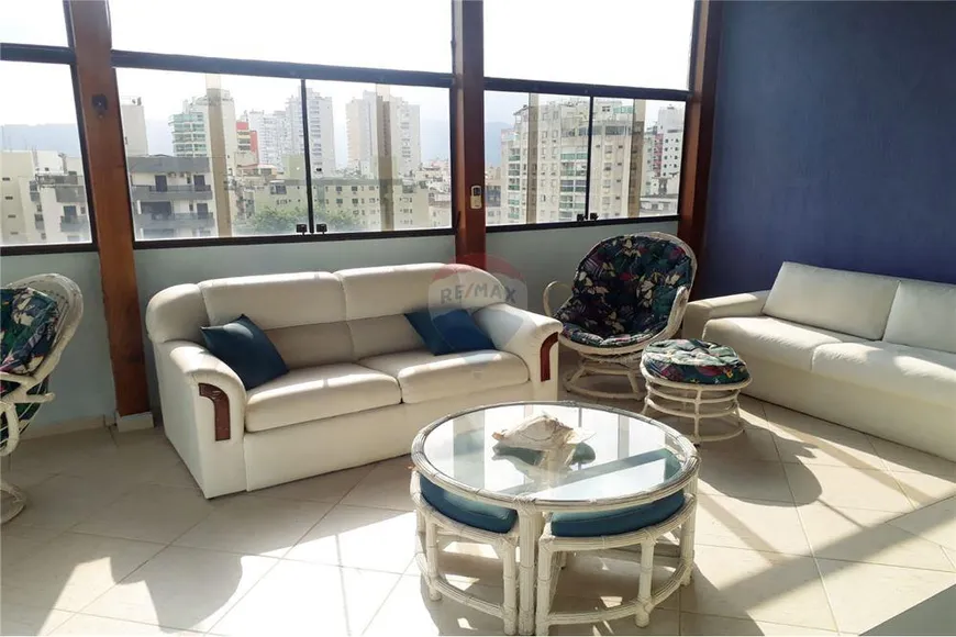 Foto 1 de Cobertura com 2 Quartos à venda, 140m² em Enseada, Guarujá