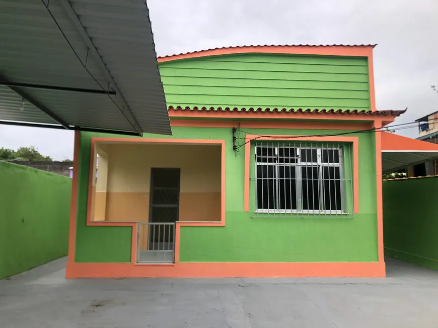 Foto 1 de Casa com 3 Quartos para alugar, 112m² em Campo Grande, Rio de Janeiro