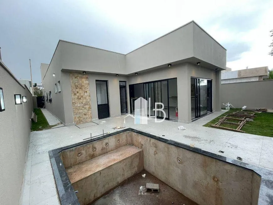 Foto 1 de Casa de Condomínio com 3 Quartos à venda, 185m² em Shopping Park, Uberlândia