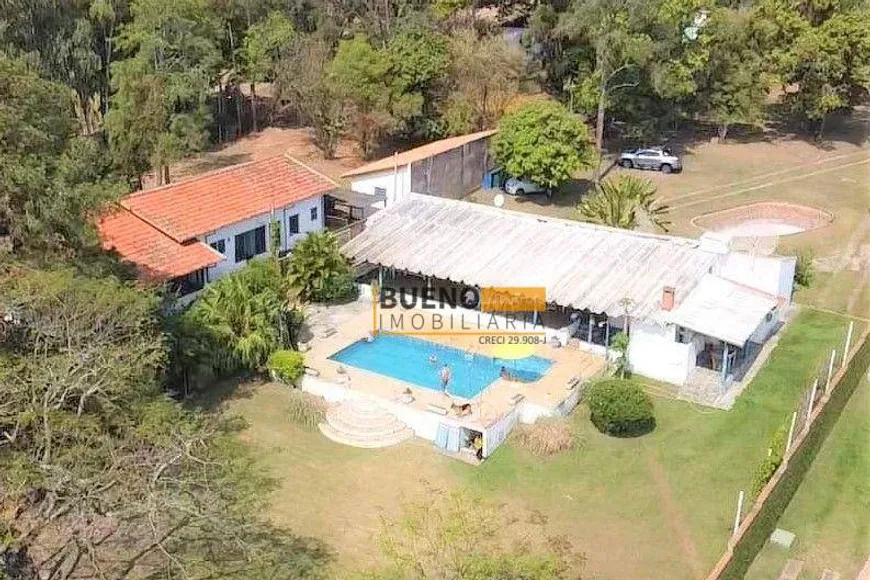 Foto 1 de Fazenda/Sítio com 5 Quartos à venda, 230m² em IATE CLUBE DE CAMPINAS, Americana