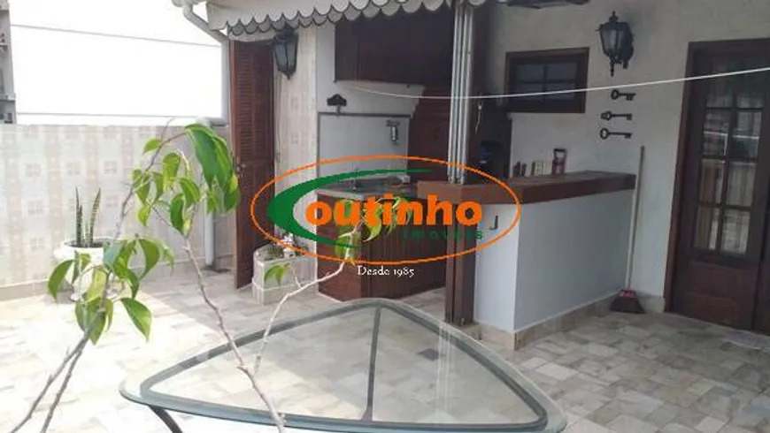 Foto 1 de Apartamento com 4 Quartos à venda, 156m² em Tijuca, Rio de Janeiro