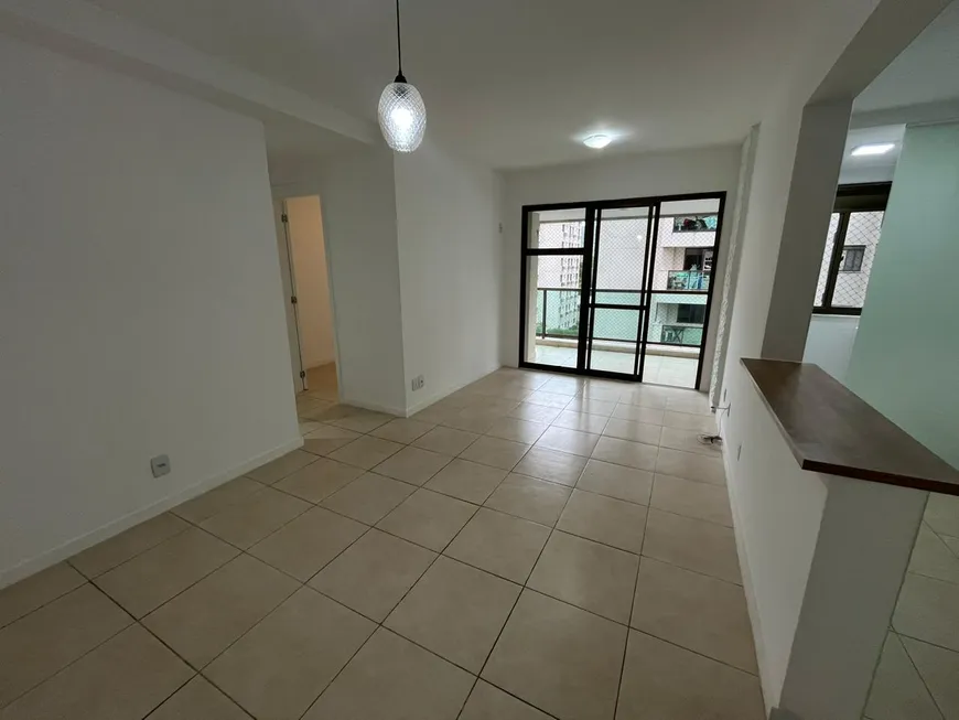 Foto 1 de Apartamento com 2 Quartos à venda, 65m² em Recreio Dos Bandeirantes, Rio de Janeiro