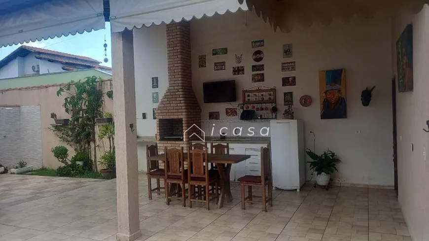 Foto 1 de Casa com 3 Quartos à venda, 279m² em Vila Santos, Caçapava