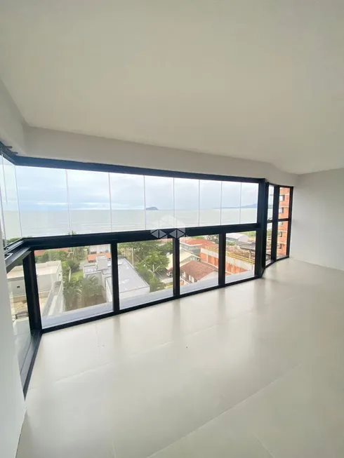 Foto 1 de Apartamento com 3 Quartos à venda, 135m² em Centro, Balneário Piçarras