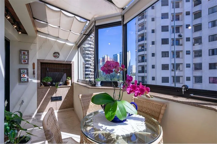 Foto 1 de Apartamento com 4 Quartos à venda, 184m² em Vila Andrade, São Paulo