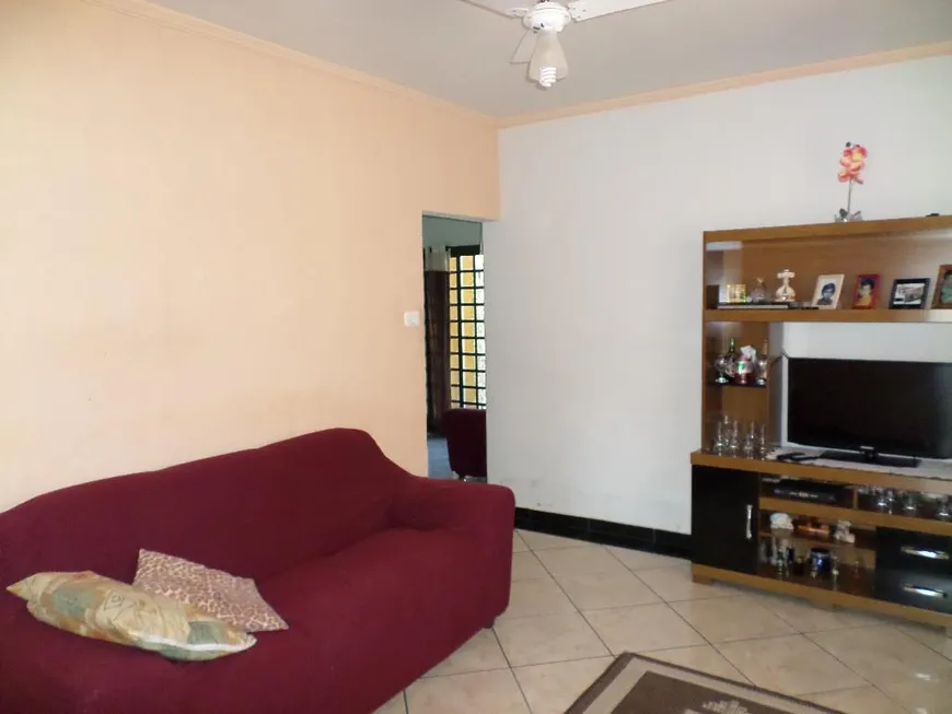 Foto 1 de Casa com 2 Quartos à venda, 103m² em Vila Rezende, Piracicaba