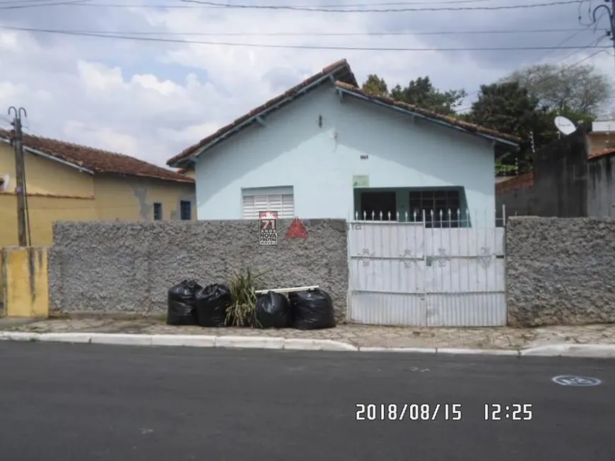 Foto 1 de à venda, 310m² em Vila Santos, Caçapava