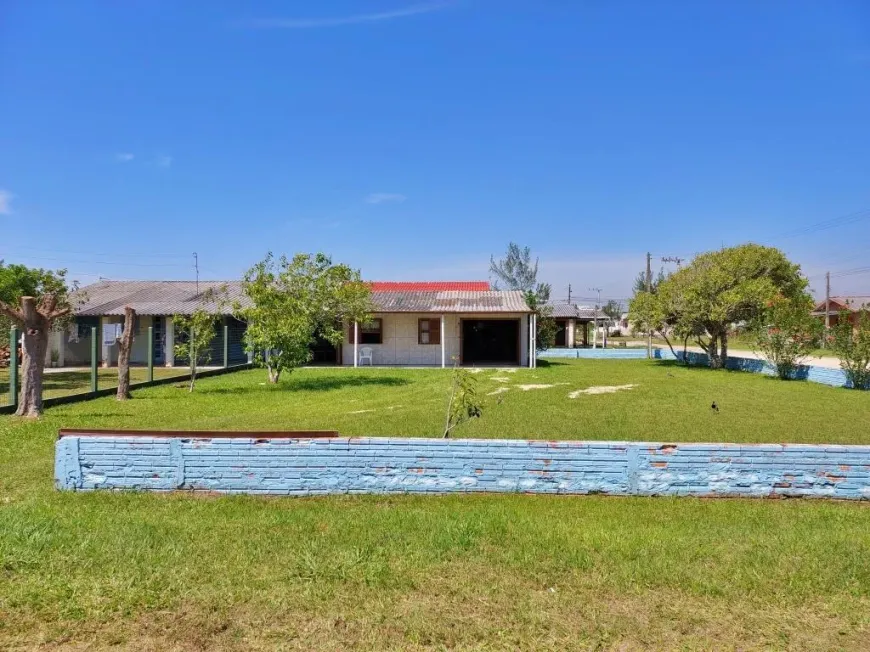 Foto 1 de Casa com 3 Quartos à venda, 110m² em Balneário Rosa do Mar, Passo de Torres