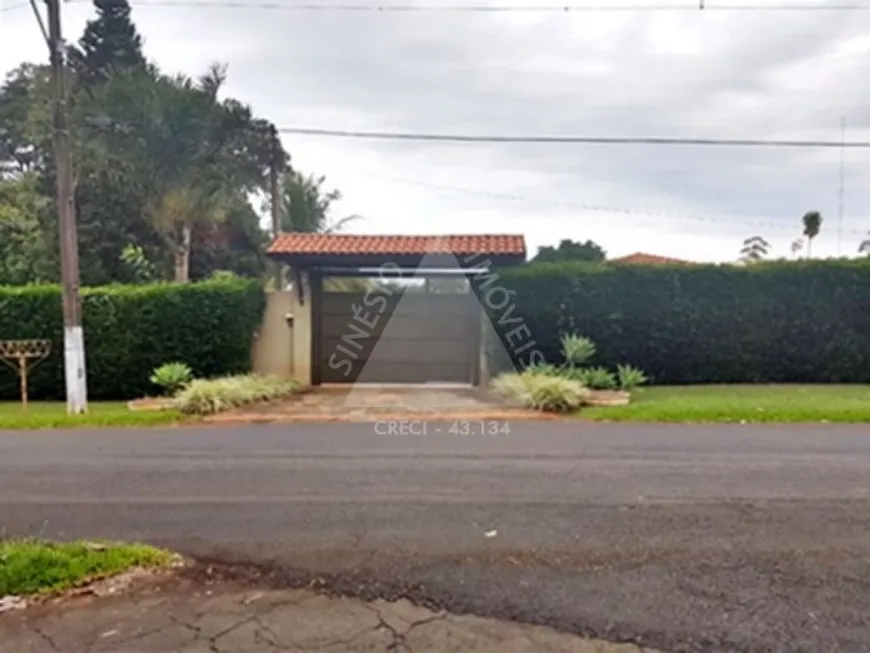 Foto 1 de Casa com 3 Quartos à venda, 2500m² em Zona Rural, Jardinópolis