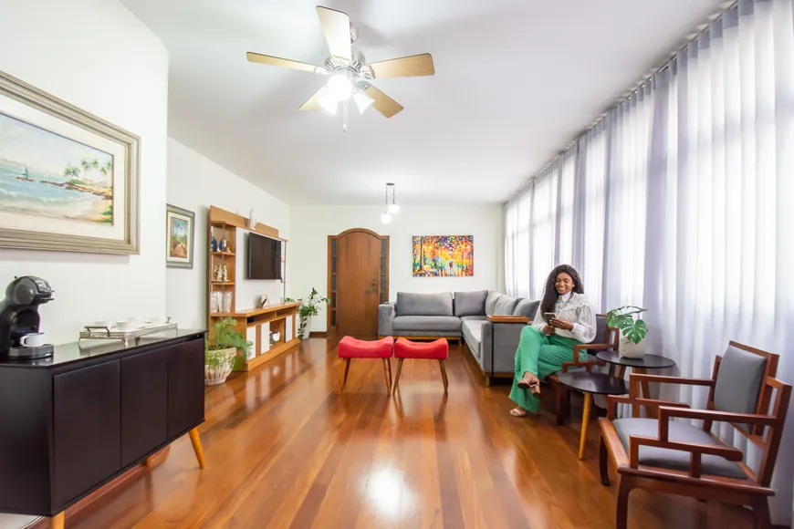 Foto 1 de Apartamento com 4 Quartos à venda, 180m² em Lourdes, Belo Horizonte