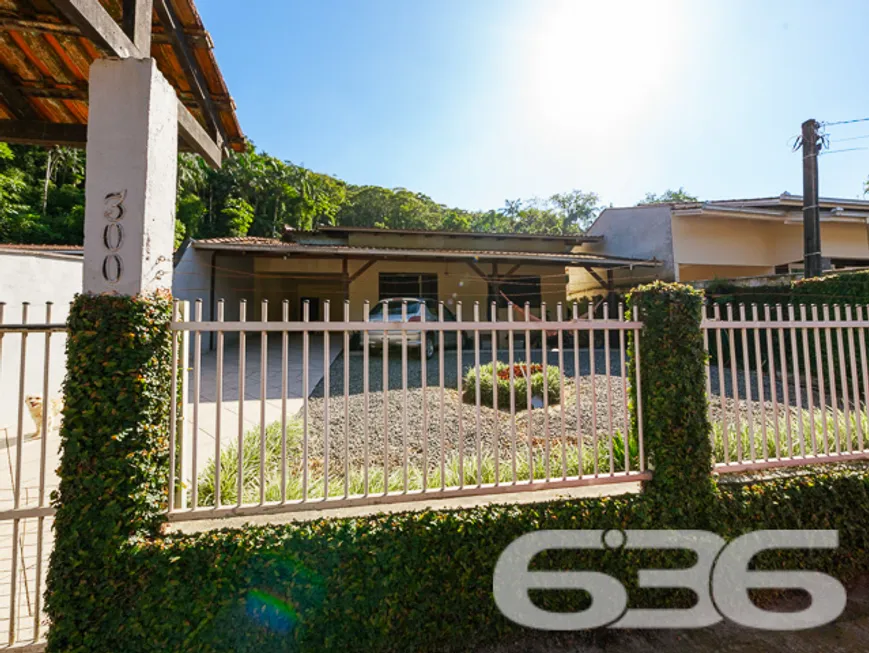 Foto 1 de Casa com 3 Quartos à venda, 194m² em Vila Nova, Joinville