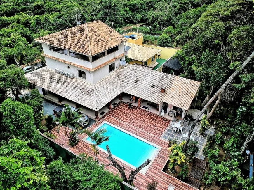 Foto 1 de Casa de Condomínio com 4 Quartos à venda, 330m² em Ponta da Fruta, Vila Velha