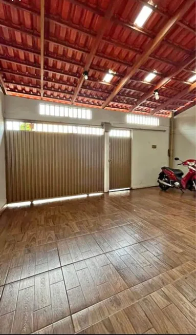 Foto 1 de Casa com 3 Quartos à venda, 180m² em Recanto das Emas, Brasília