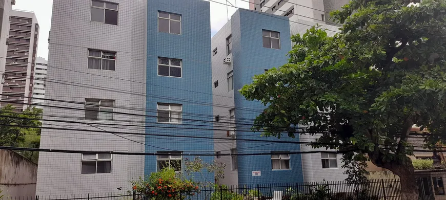 Foto 1 de Apartamento com 3 Quartos à venda, 76m² em Boa Viagem, Recife