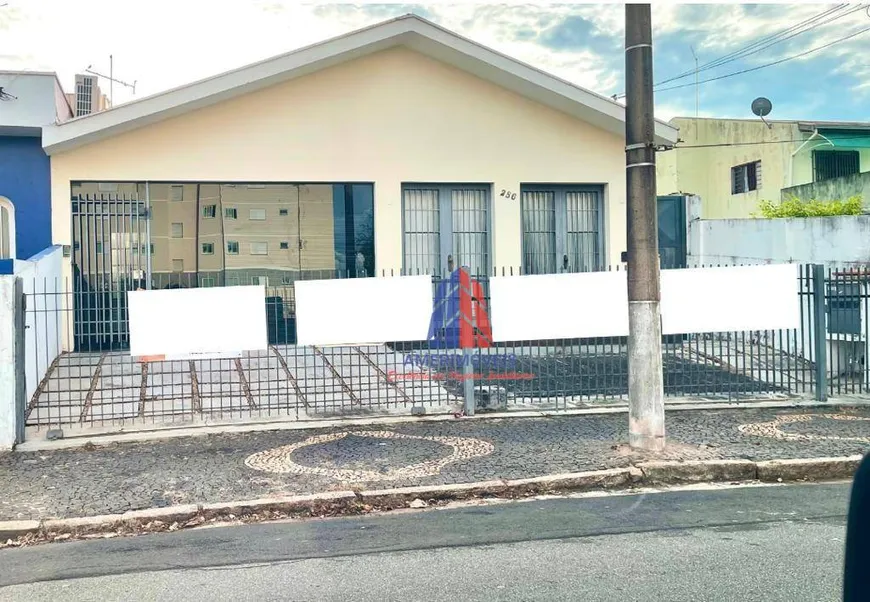 Foto 1 de Casa com 4 Quartos para alugar, 196m² em Vila Santa Catarina, Americana