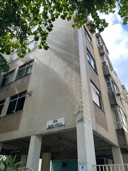 Foto 1 de Apartamento com 3 Quartos à venda, 140m² em Ondina, Salvador