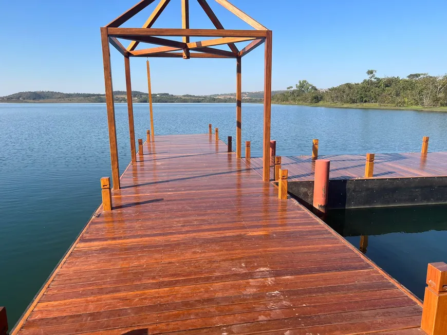 Foto 1 de Fazenda/Sítio à venda, 800m² em Centro, Abadiânia