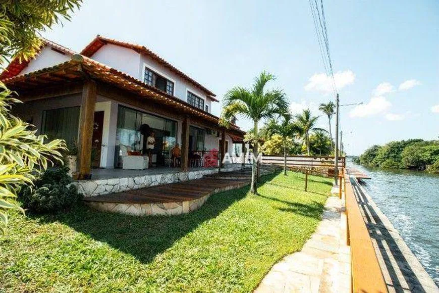 Foto 1 de Casa de Condomínio com 4 Quartos à venda, 350m² em Praia da Siqueira, Cabo Frio