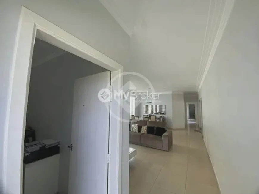 Foto 1 de Casa de Condomínio com 4 Quartos à venda, 200m² em Royal Park, Uberlândia