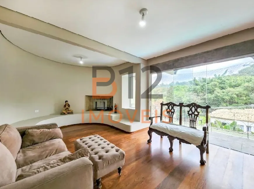 Foto 1 de Sobrado com 5 Quartos para alugar, 730m² em Paineiras do Morumbi, São Paulo