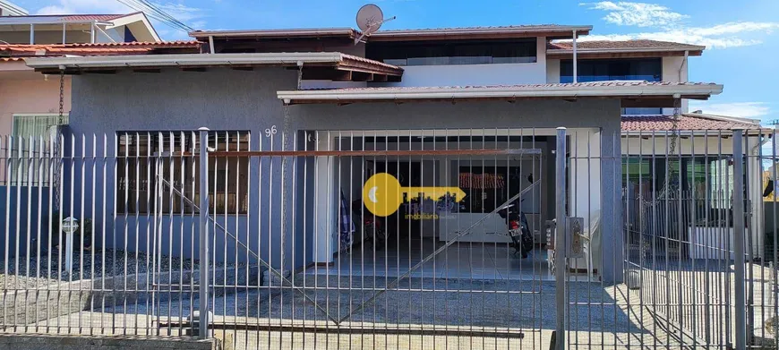 Foto 1 de Casa com 3 Quartos à venda, 245m² em Sao Judas, Itajaí