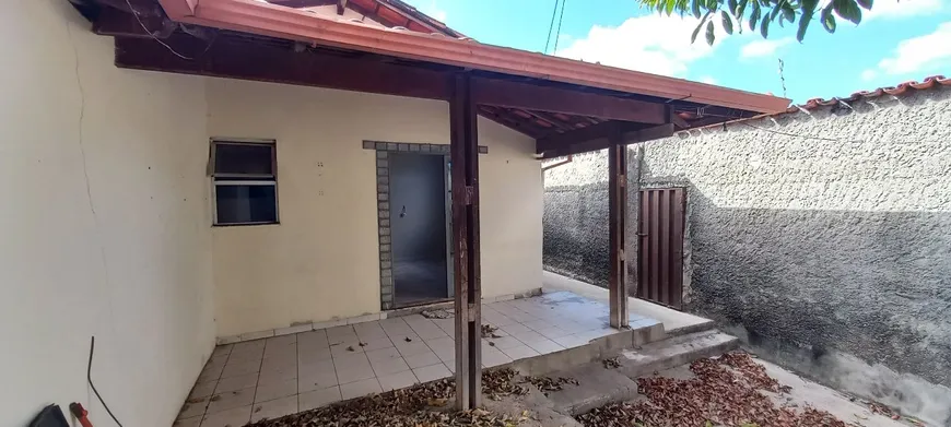 Foto 1 de Casa com 2 Quartos à venda, 147m² em Rio Branco, Belo Horizonte