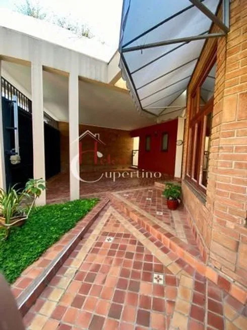 Foto 1 de Sobrado com 3 Quartos à venda, 361m² em Jardim Samambaia, Jundiaí