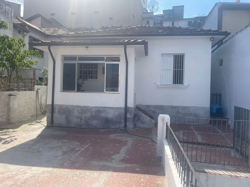 Foto 1 de Casa com 2 Quartos à venda, 72m² em Vila Monumento, São Paulo