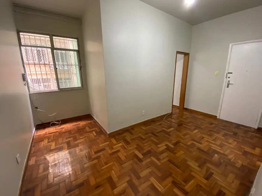 Foto 1 de Apartamento com 1 Quarto à venda, 37m² em Centro, Rio de Janeiro