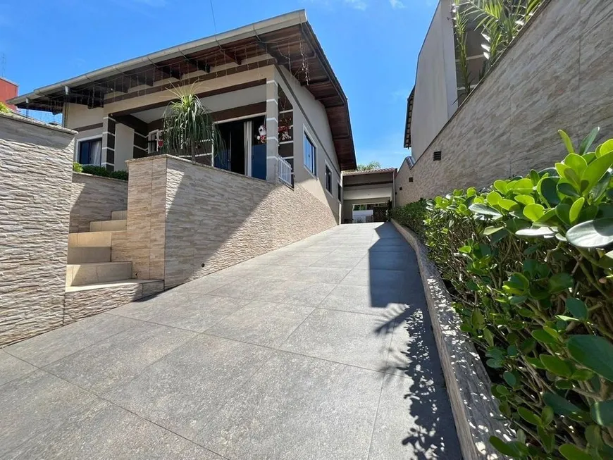 Foto 1 de Casa com 2 Quartos à venda, 80m² em Brasilia, São Bento do Sul