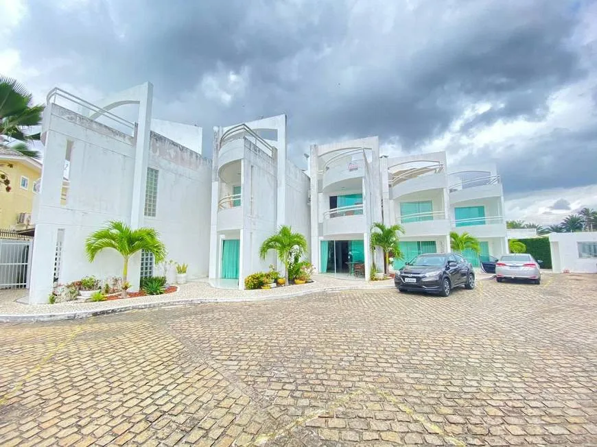 Foto 1 de Casa de Condomínio com 4 Quartos à venda, 160m² em Miragem, Lauro de Freitas