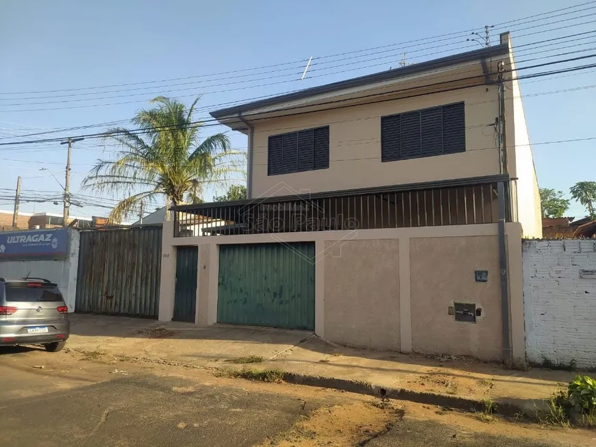 Foto 1 de Casa com 4 Quartos para venda ou aluguel, 246m² em Jardim Veneza, Araraquara