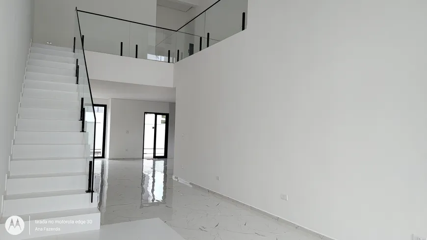 Foto 1 de Casa de Condomínio com 3 Quartos à venda, 252m² em Jardim Julieta, Taubaté