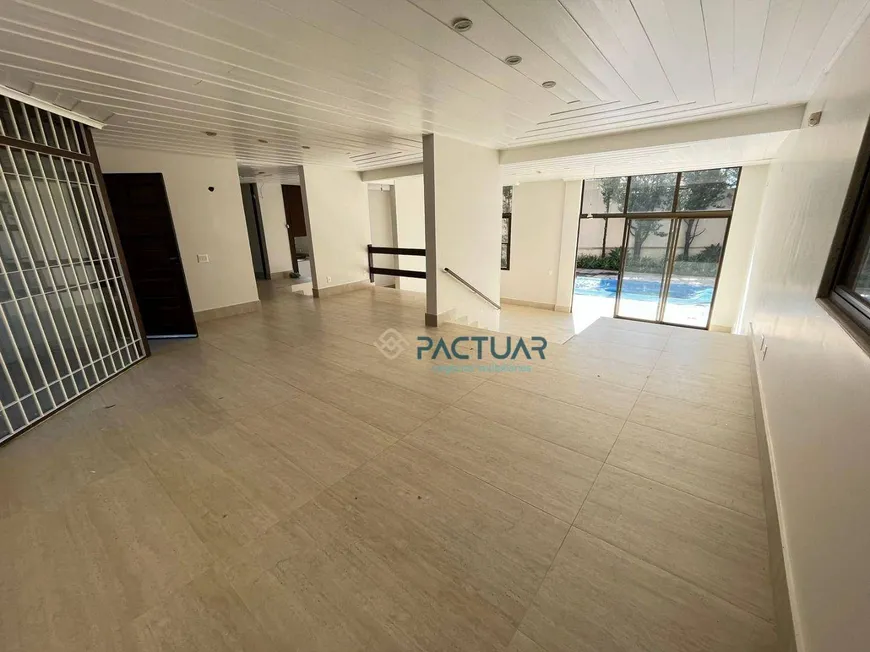 Foto 1 de Casa de Condomínio com 5 Quartos para alugar, 542m² em Belvedere, Belo Horizonte