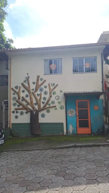 Foto 1 de Imóvel Comercial para alugar, 184m² em Rio Tavares, Florianópolis