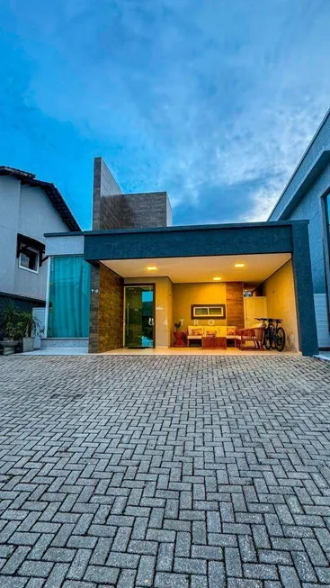Foto 1 de Casa de Condomínio com 3 Quartos à venda, 157m² em Luzardo Viana, Maracanaú
