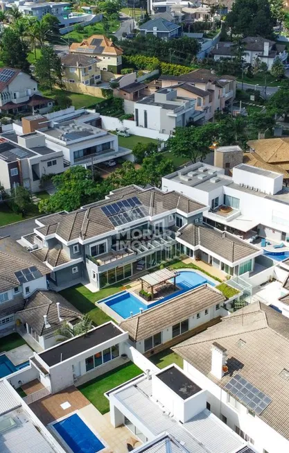 Foto 1 de Casa de Condomínio com 4 Quartos à venda, 680m² em Residencial Morada das Estrelas Aldeia da Serra, Barueri