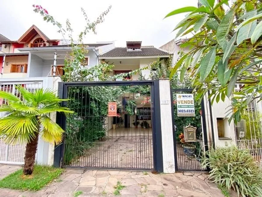 Foto 1 de Casa com 3 Quartos à venda, 201m² em Guarujá, Porto Alegre