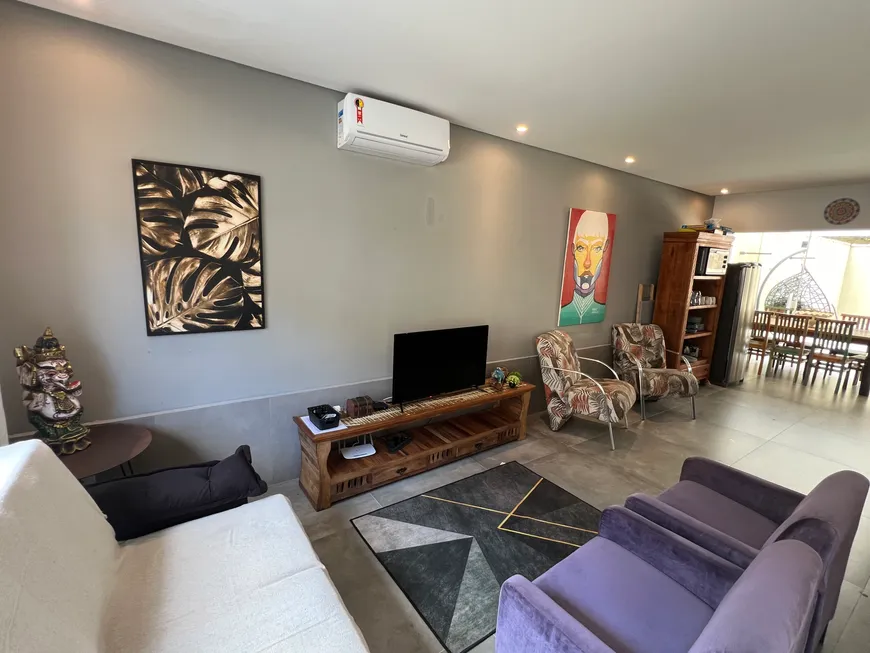 Foto 1 de Casa de Condomínio com 3 Quartos à venda, 130m² em Praia de Juquehy, São Sebastião