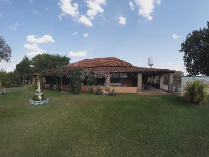 Foto 1 de Fazenda/Sítio com 3 Quartos à venda, 320m² em Chácara Recreio Nossa Senhora do Líbano Zona Rural , São José do Rio Preto