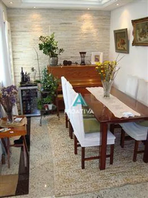 Foto 1 de Sobrado com 3 Quartos à venda, 129m² em Vila Scarpelli, Santo André
