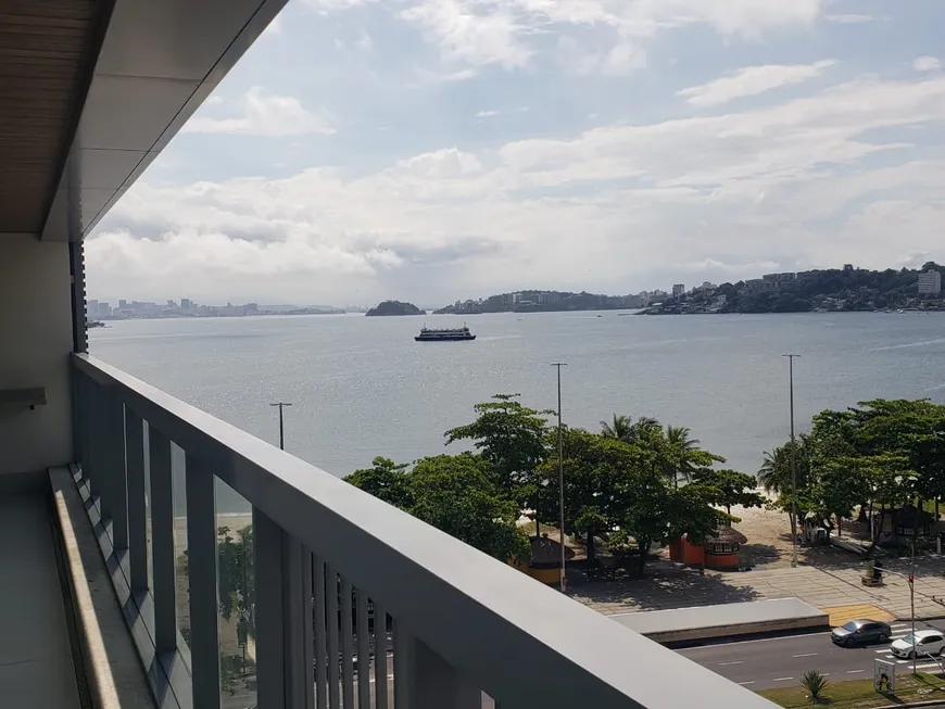 Foto 1 de Apartamento com 4 Quartos à venda, 134m² em Charitas, Niterói