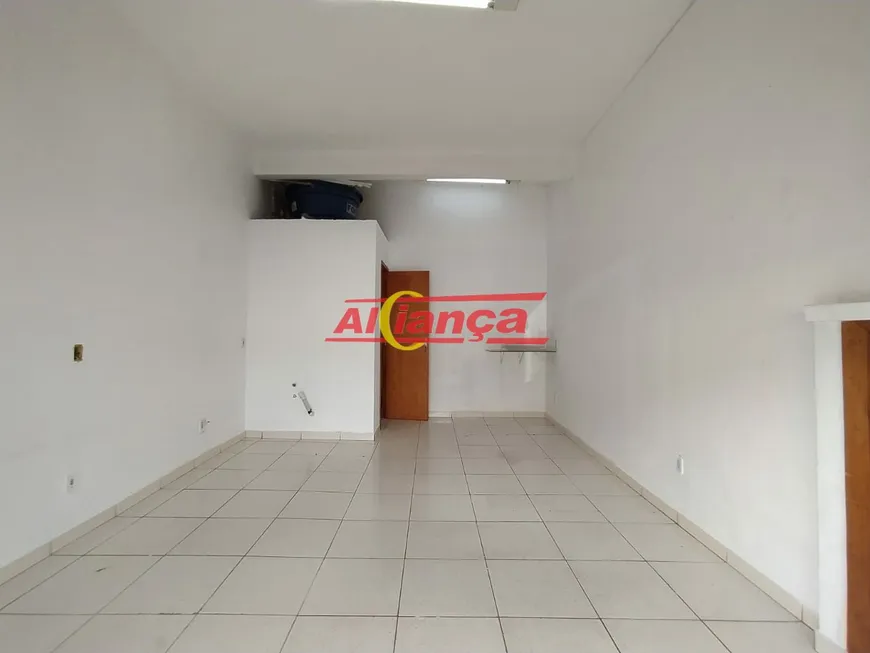 Foto 1 de Sala Comercial com 3 Quartos para alugar, 24m² em Vila Rio de Janeiro, Guarulhos