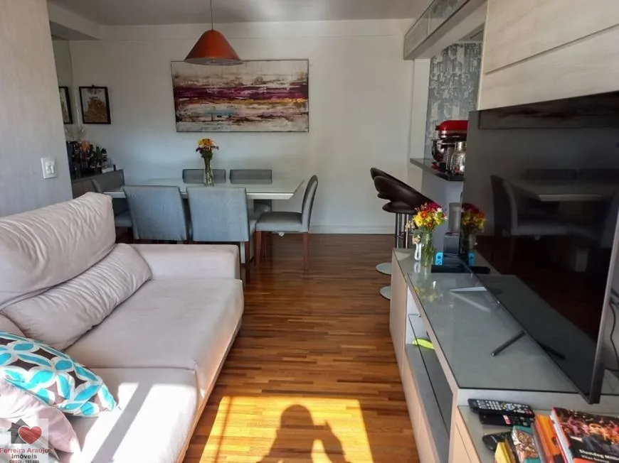 Foto 1 de Apartamento com 2 Quartos à venda, 70m² em Indianópolis, São Paulo