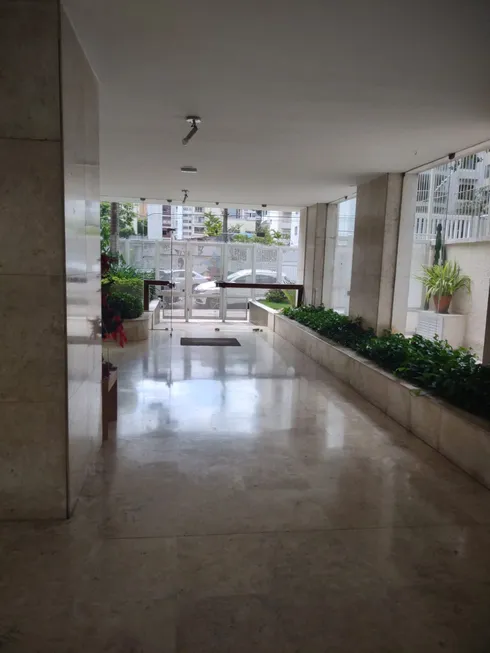 Foto 1 de Apartamento com 3 Quartos para venda ou aluguel, 143m² em Higienópolis, São Paulo