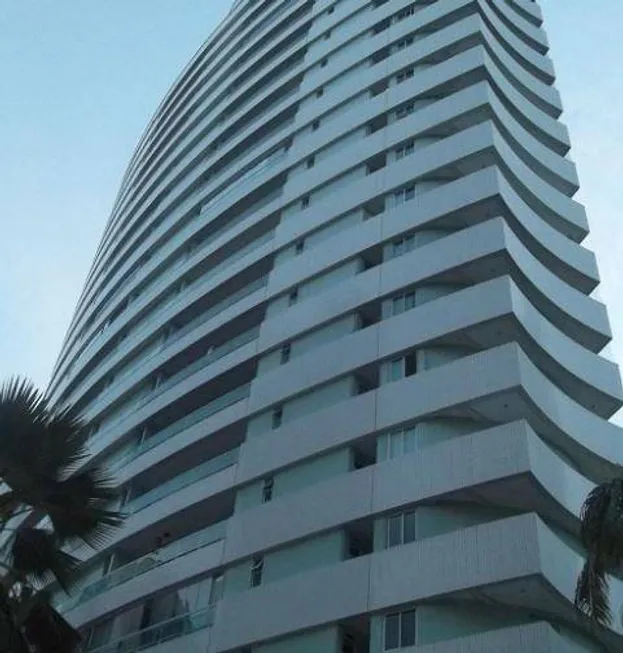 Foto 1 de Apartamento com 3 Quartos à venda, 153m² em Meireles, Fortaleza