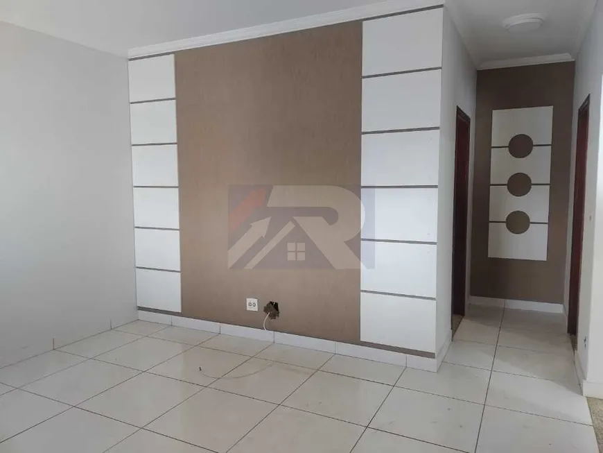 Foto 1 de Casa com 1 Quarto à venda, 132m² em Santana, Rio Claro