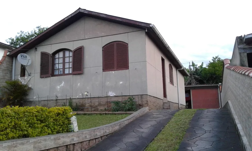 Foto 1 de Casa com 2 Quartos à venda, 84m² em Aparecida, Alvorada